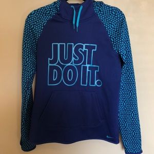 Nike Therma-Fit hoodie